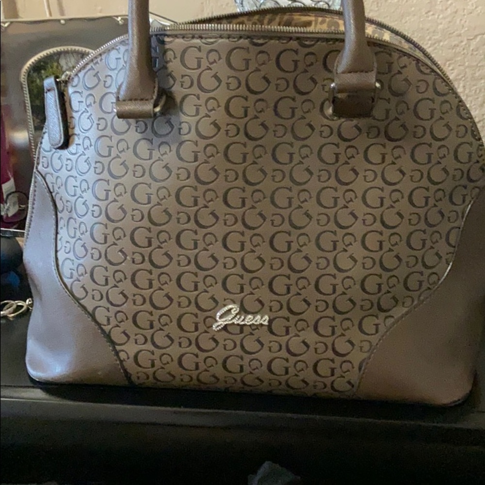 Guess hand bag